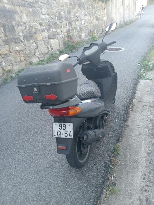 Scooter modelo 125cc ano 2011