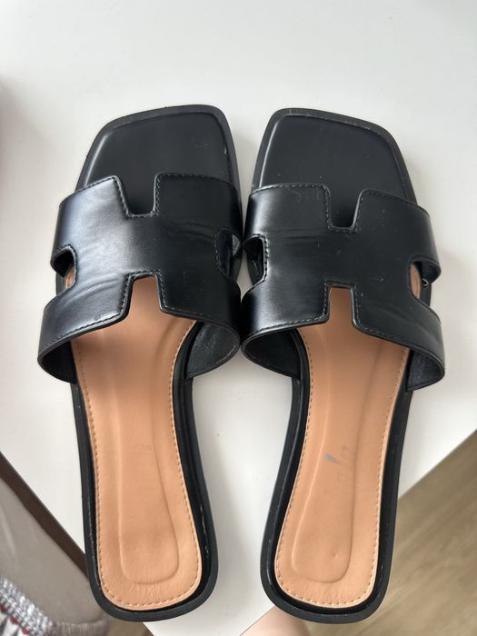 Шльопанці для вулиці