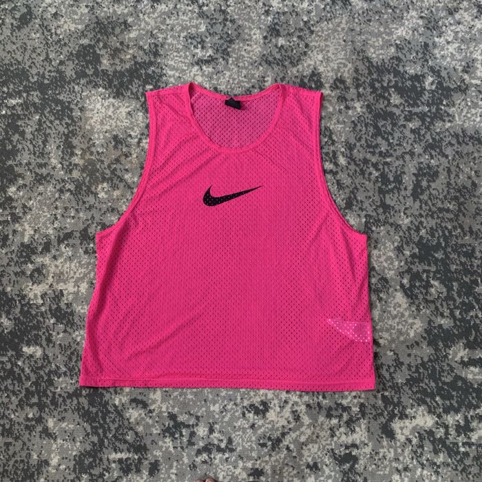 Продаю спортивні Футболки