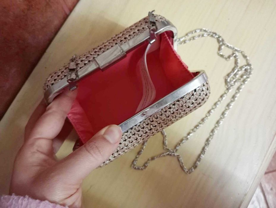 ML_001 | Clutch de Festa com Alça de Corrente | Bom Estado