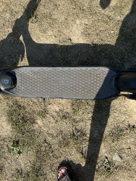 електросамокат Ninebot Kickscooter F30E