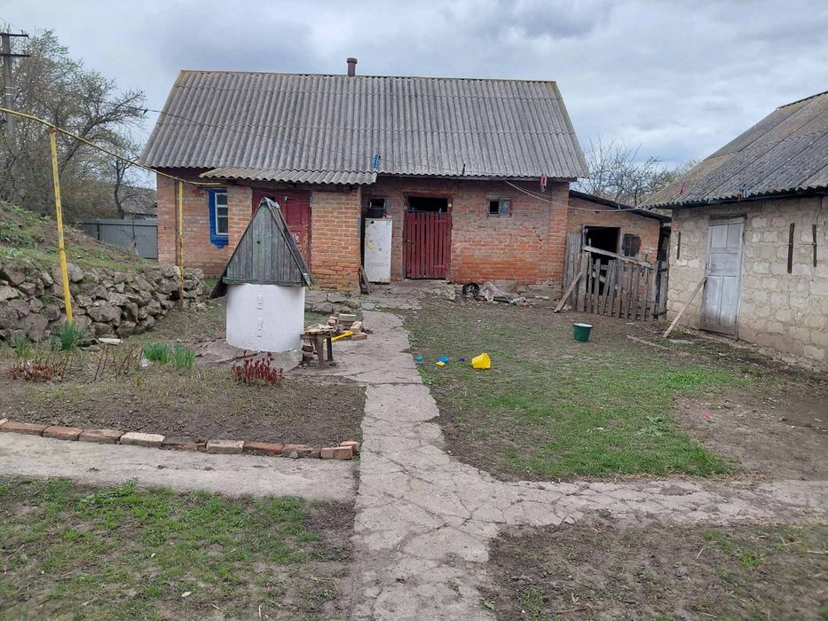 Будинок в с. Дубові Махаринці