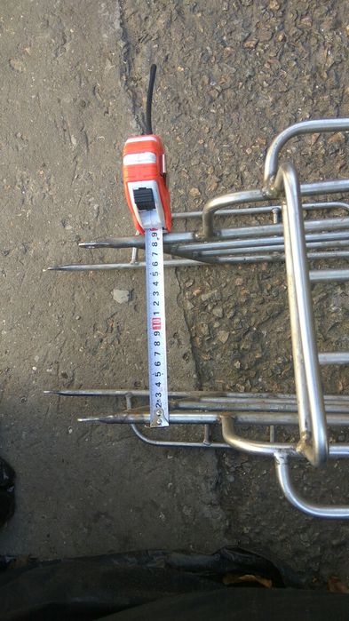 Багажник на скутер (мопед),. Вага 3,,5 кг.