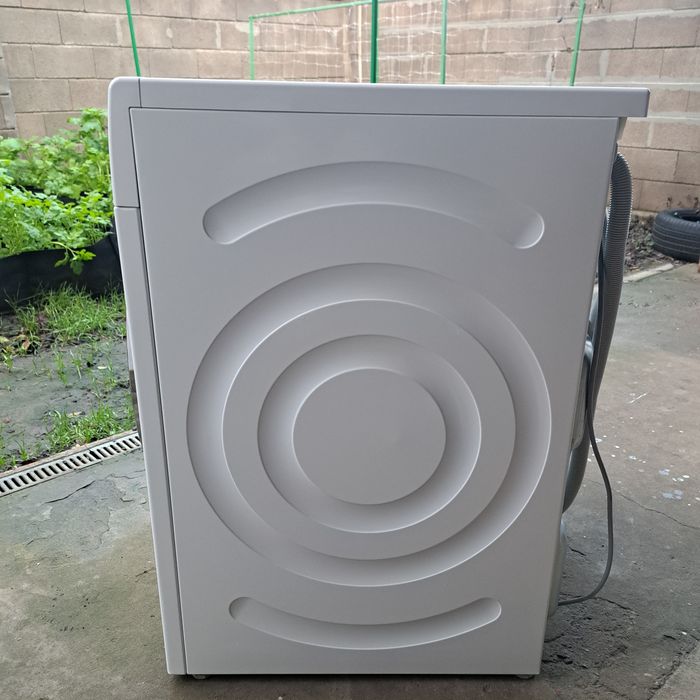 Продам стиральную машину Bosch Serie 8