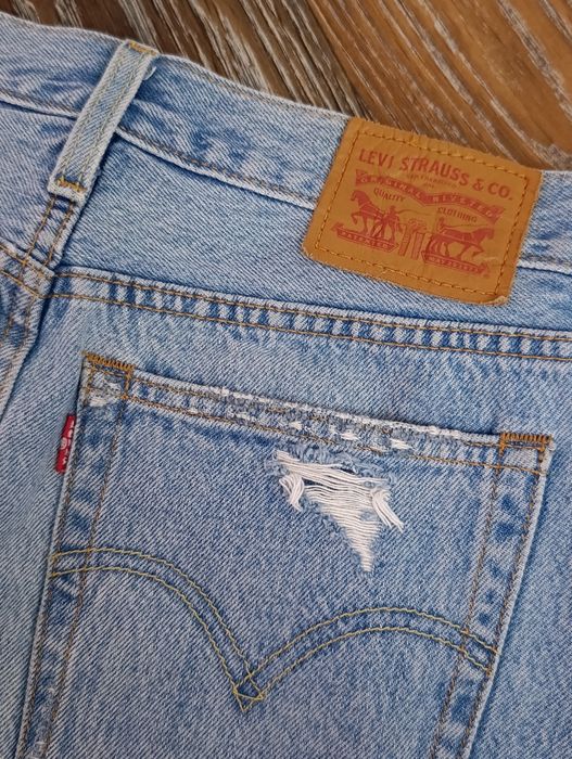 Джинсова спідниця Levi's — zdjęcie 4