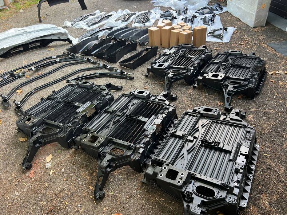 Панель телевізор жалюзі розпорка стійок поперечини телевізора дефлектори панелі FORD EXPLORER 2919-2024 рік limited xlt st форд експлорер L1MZ16138B