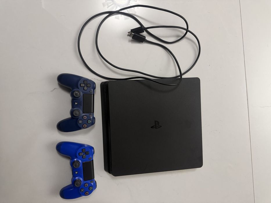 Playstation 4 stan znakomity sporadycznie używany