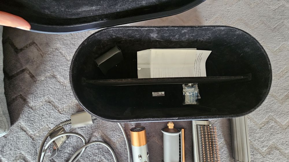 Vendo modelador cabelo Dyson original