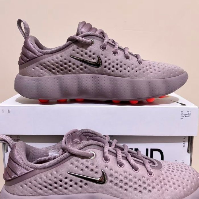 Кросівки Nike Mind 002