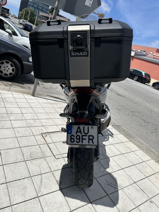 Honda X-ADV 750 Full Extra - Novembro 2022 — 19.000 km