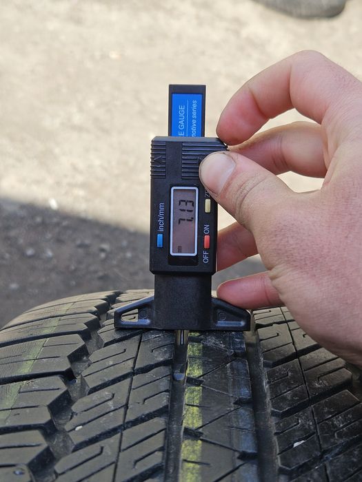 Шины БУ 265 55 R 19 Bridgestone Dueler A/T 693 комплект всесезон