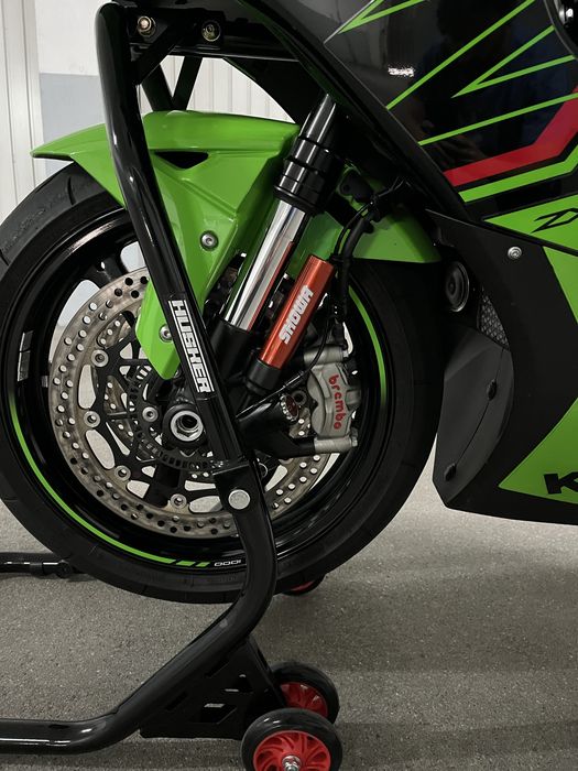 Kawasaki Ninja zx10r KRT pack Performance