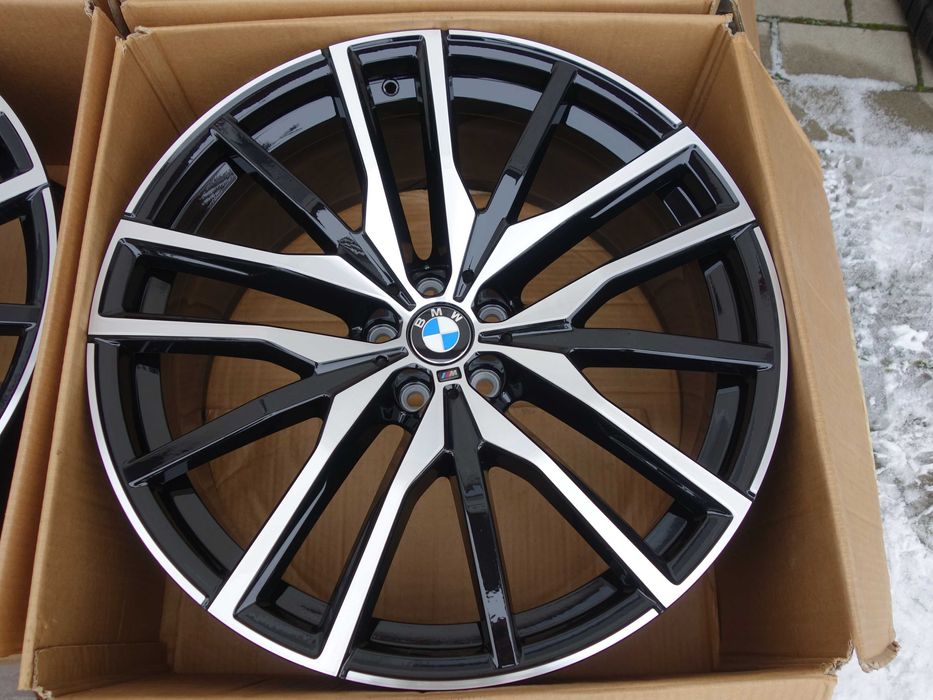Felgi BMW X7 G07 X6 G06 X5 G05 22'' M-PAKIET Oryginalne 2 szerokości