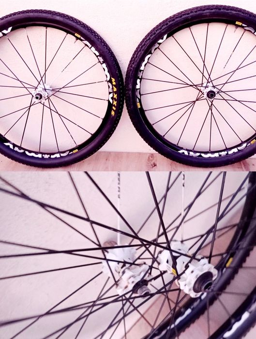 J-Bikes Mavic Crossmax ST 29/ Rodas29 Carbon Bontrager Kovee Boost