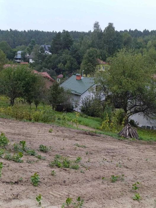Продаж землі. Біля Львова. Бірки.