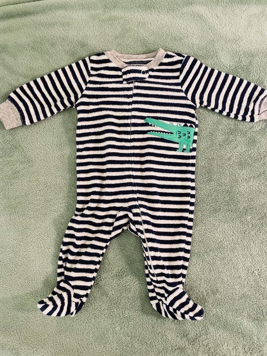 Махрове боді carter’s 0-3м