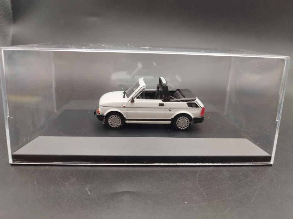 1:43 DeAgostini Kultowe Auta PRL Fiat 126p Cabrio  +gazetka