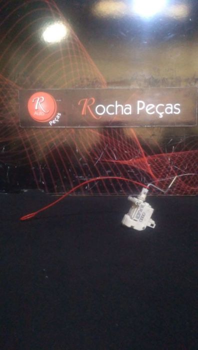 Fecho Da Mala Audi A6 (4B2, C5)