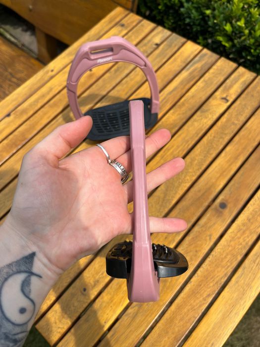 Strzemiona Flex on adult dusty pink