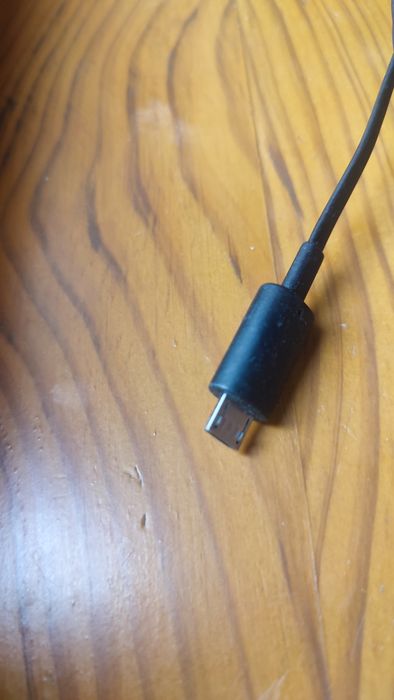 Зарядное устройство Nokia AC-20E