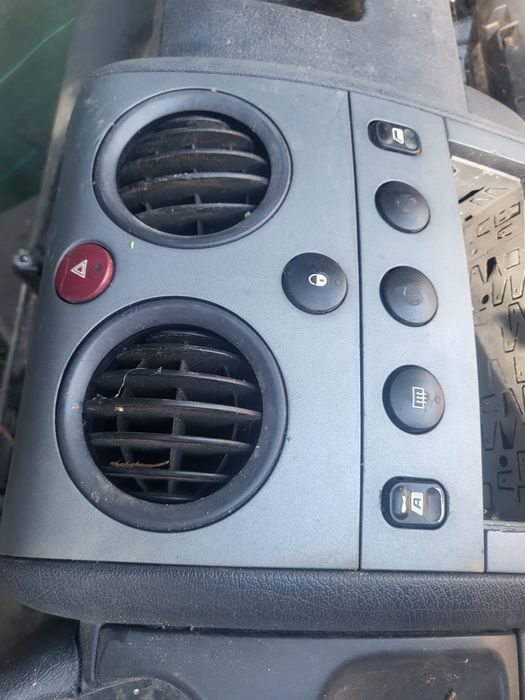 Grelhas ar saidas ar psa citroen berlingo peugeot partner