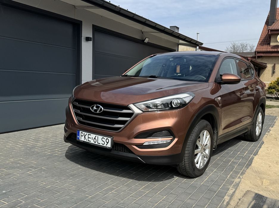 Hyunadi Tucson 2016r