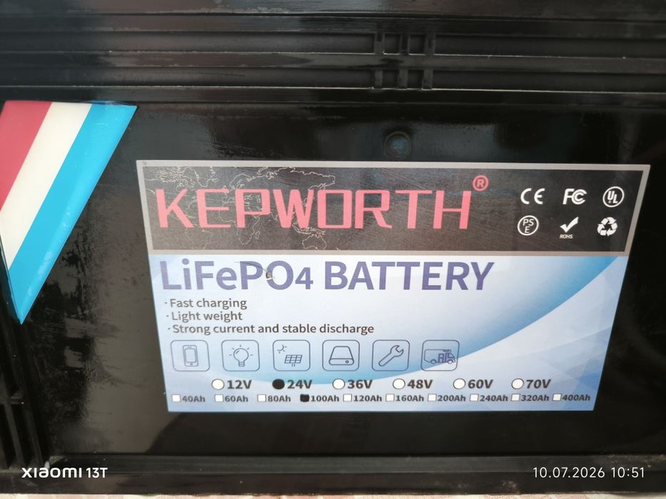 Інвертор Volt Polska 6000W + 2 LiFePO4 24V 100Ah (5,12 кВт·год)