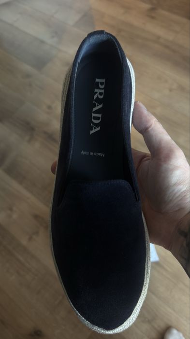Чоловічі сліпони Prada розмір 41,5