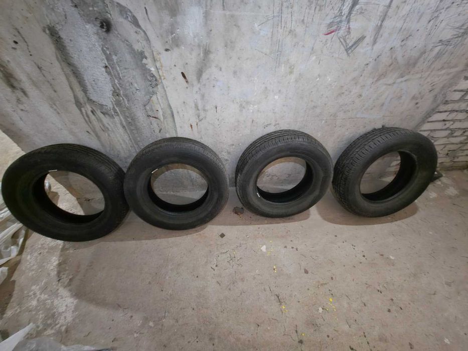 Komplet opon Bridgestone Dueler H/P Sport - 215/55 R16