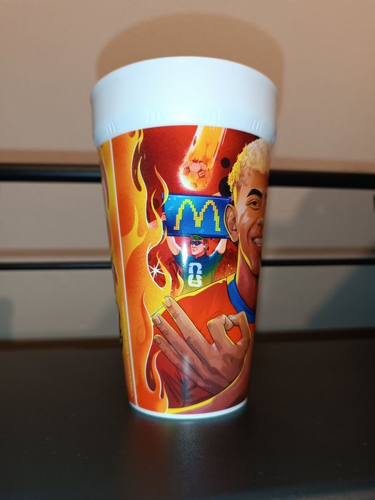 Copo McDonald's Lamine Yamal - PREÇO FIXO