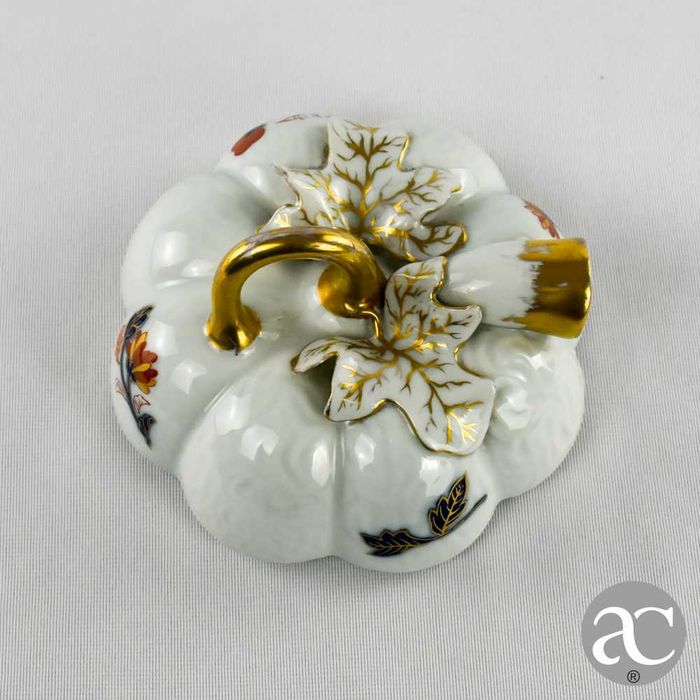Caixa em forma de abóbora, Porcelana Vista Alegre, decoração Imari
