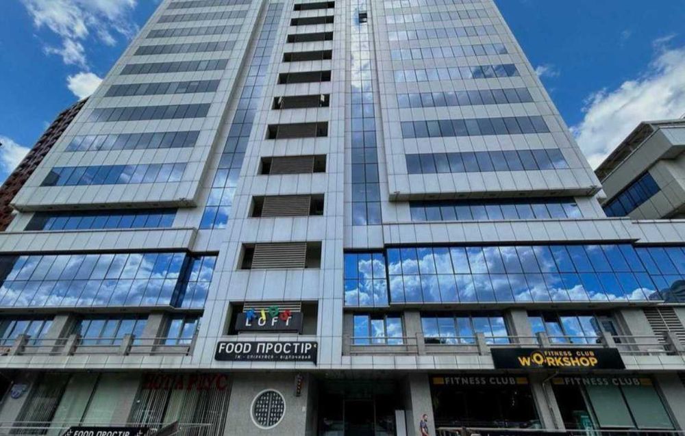 Продаж офісу, бізнес центр «Преміум» класу «В»