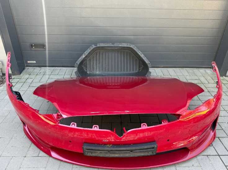 Розборка Tesla Model S капот рест дорест