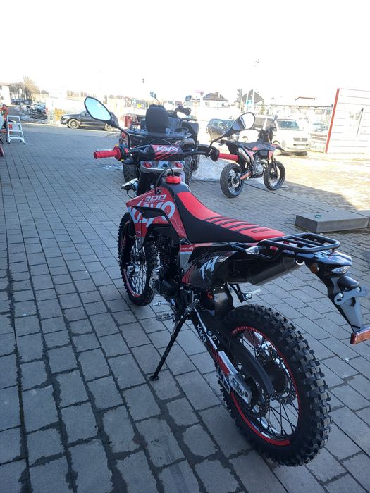 НОВИЙ Мотоцикл KAYO T4 300 ROAD (2026)