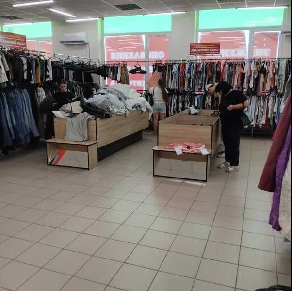 Нежитлові приміщення загальною площею 408.5 кв.