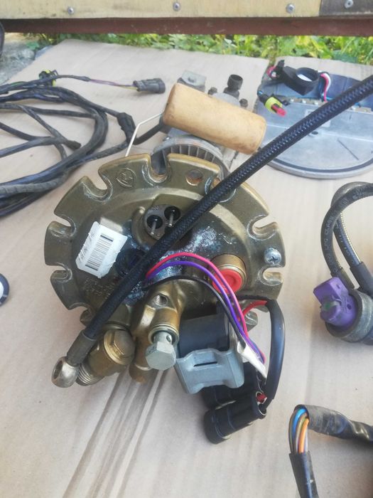 Sprzedam kompletną instalacje gazową Vialle 7
