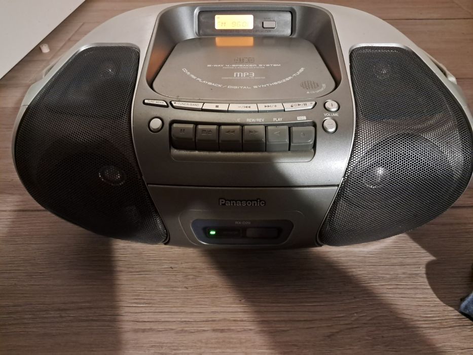 Radiomagnetofon  panasonic