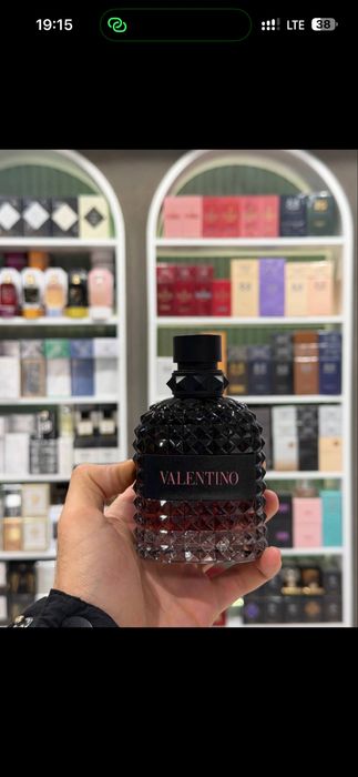 Valentino Uomo Born In Roma Intense —