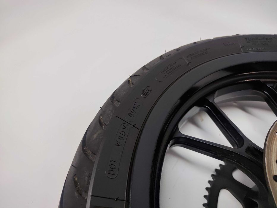 APRILIA TUONO 125 RS4 Felga Koło Tylne Tył Michelin 130/80-17 DOT1624
