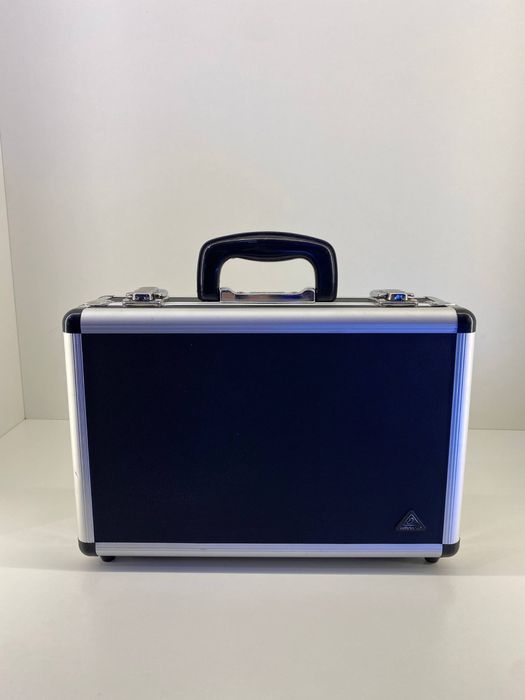 Продажа xlr микрофона Behringer-b1