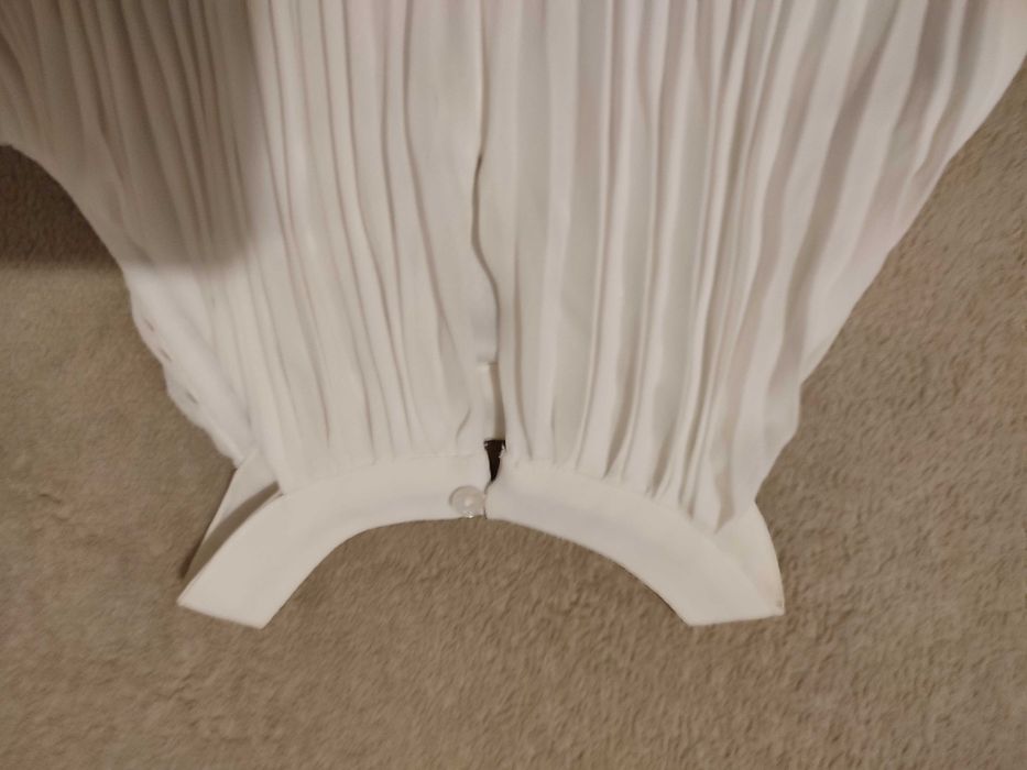 Vestido plissado branco