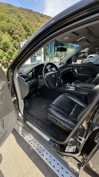 застукав двигун ACURA MDX