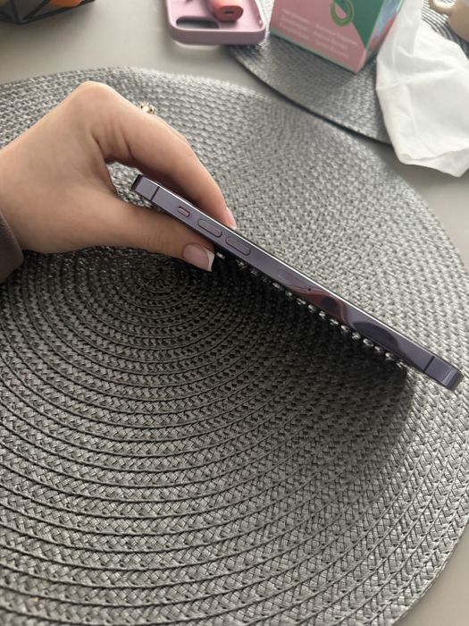 Продам Iphone 14 pro max