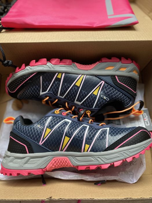 Жіночі трейлові кросівки CMP 23 см