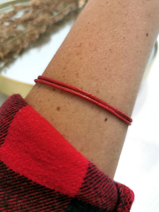 Bransoletka szczęścia czerwona ochrona talizman amulet kabała sznurek