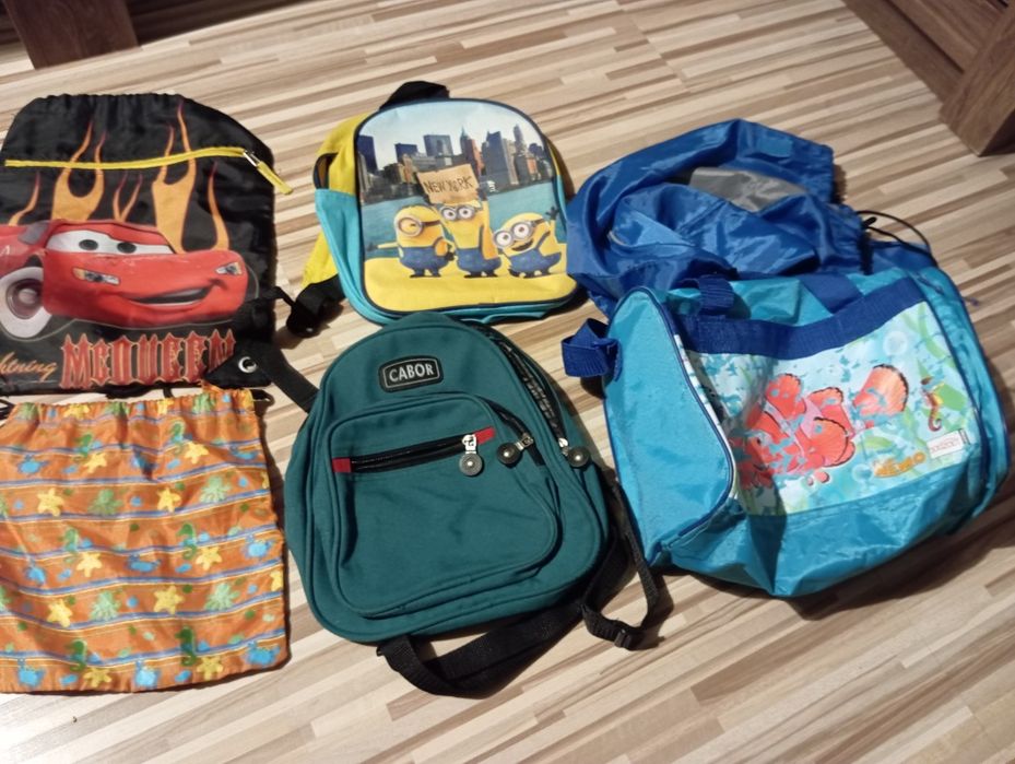 2 plecaki 3 worki 1 torba