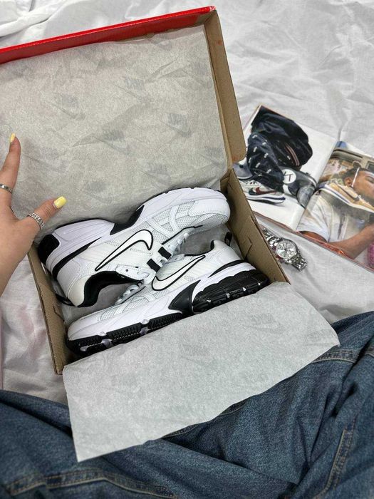 АКЦІЯ! Кросівки Nike V2K Runtekk White  41 - 46