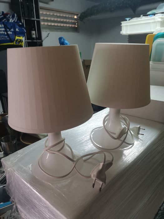 Candeeiro branco ikea