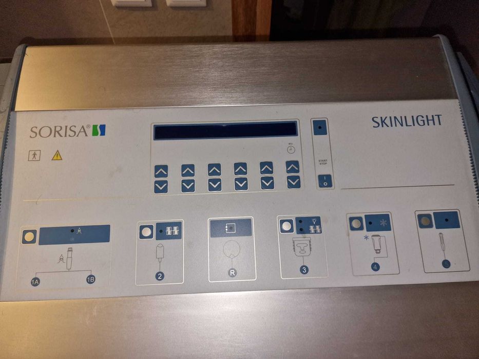 Máquina Tratamentos Pele - SORISA SKINLIGHT - Material SPA