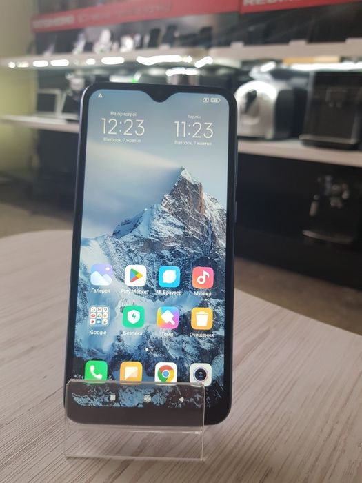 Смартфон Xiaomi Mi 9, 6/128gb